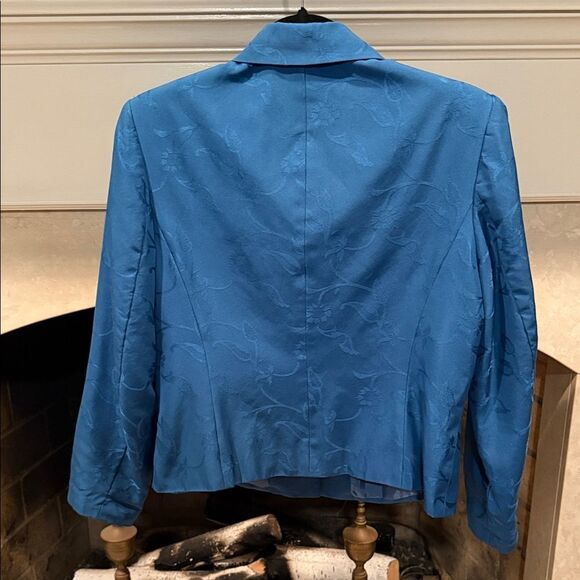 Talbots Teal Blue 100% Silk Blazer Size 10 - Picture 4 of 4